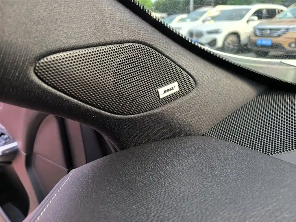 Cadillac XT4 2020 28T FWD Leading Trim фото 17