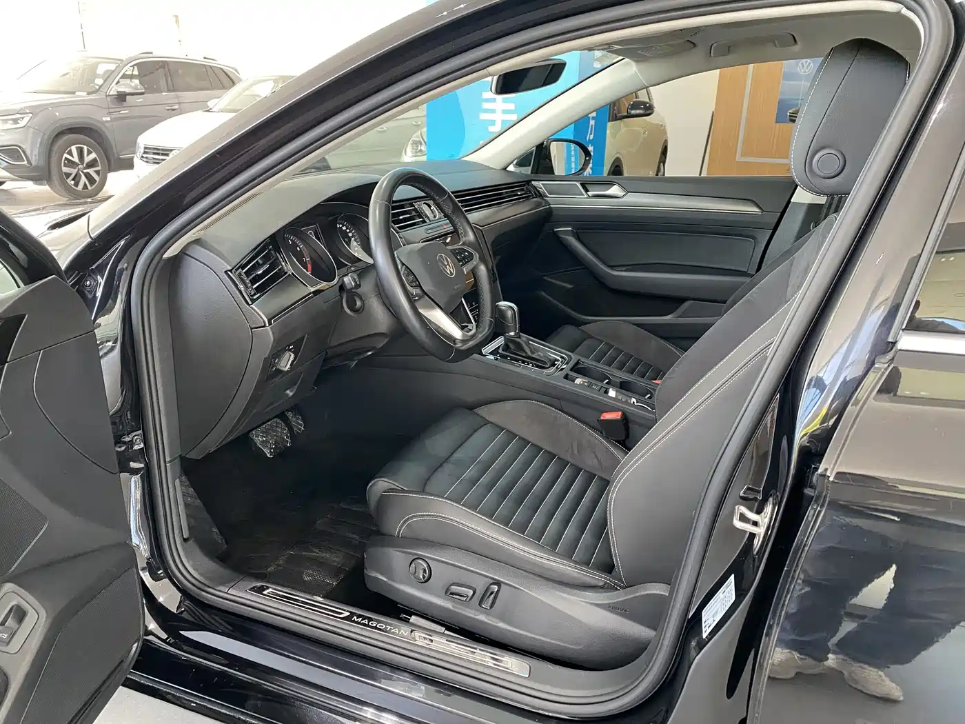 Volkswagen Magotan 2020 330TSI DSG Leading фото 7