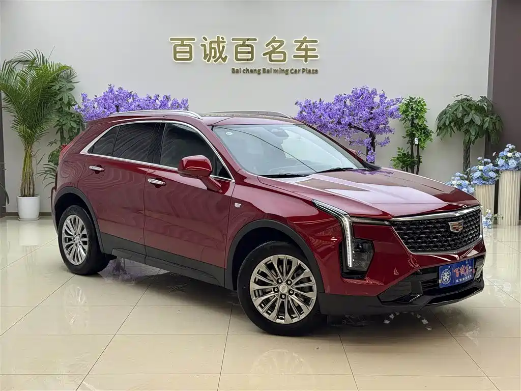 Cadillac XT4 2024 28T 2WD Luxury фото 4