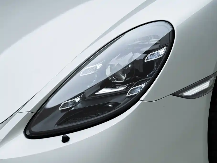 Photo 5 - Porsche 718