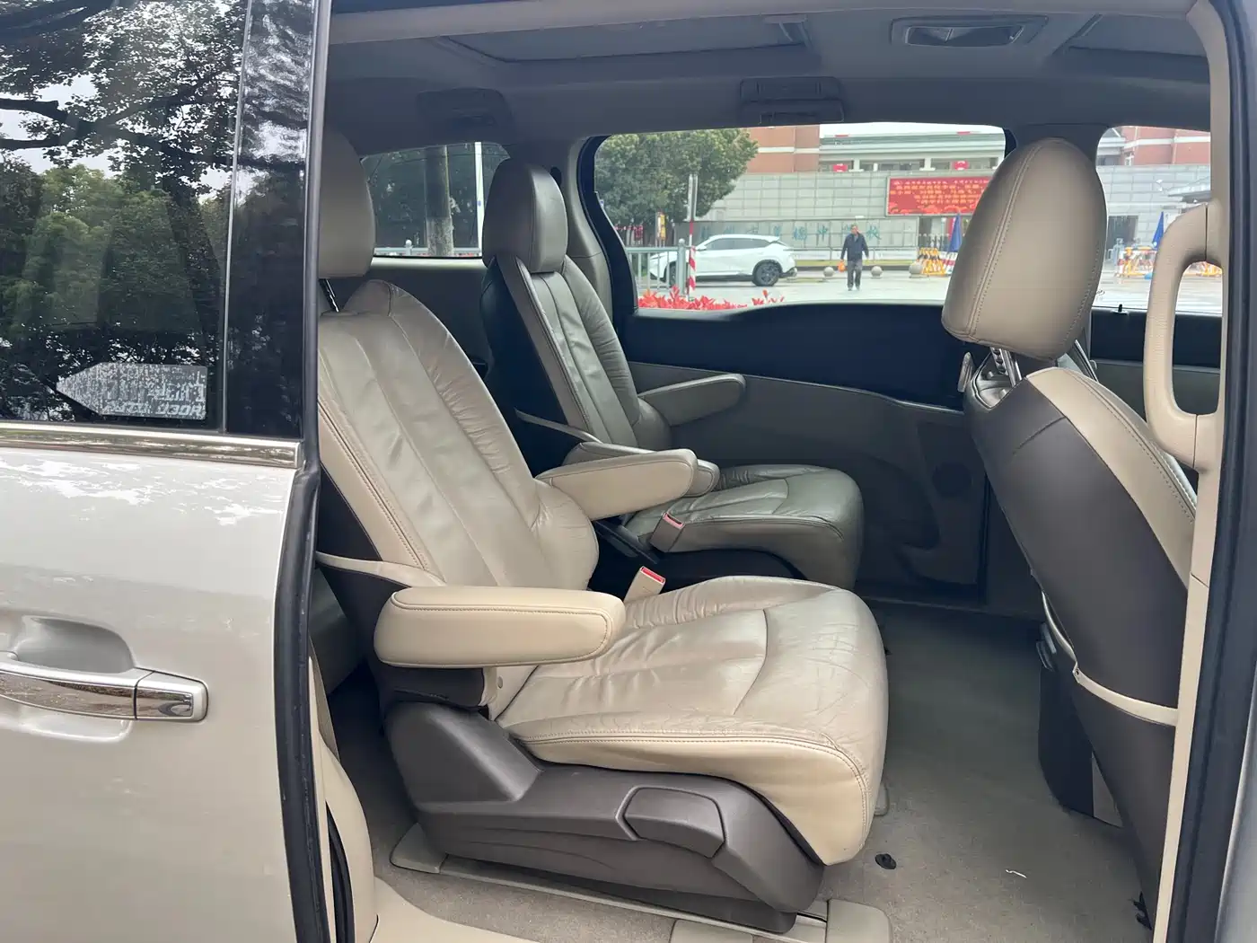 Buick GL8 2013 3.0L GT Luxury Business Elegance Edition фото 15