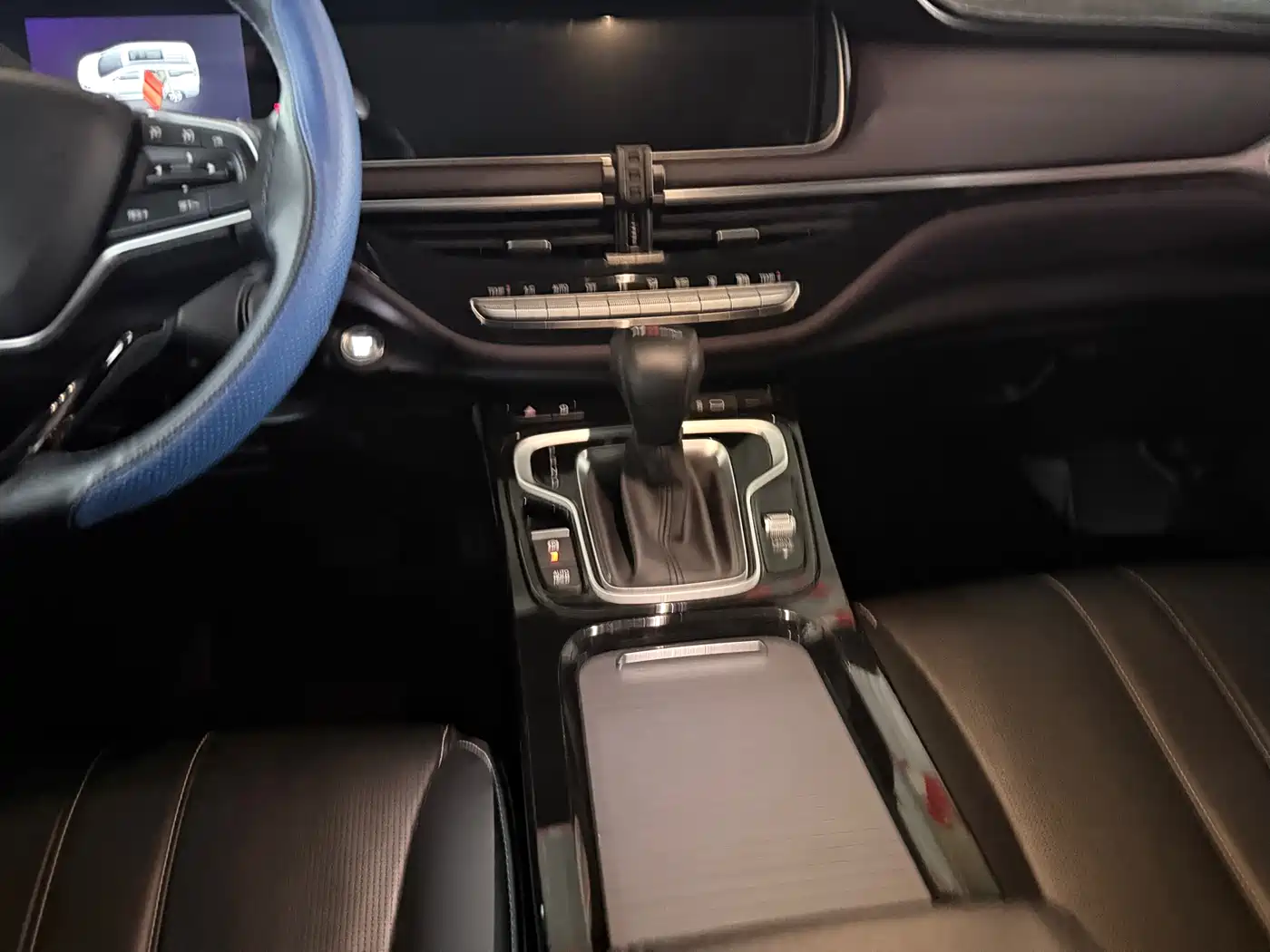 GAC Trumpchi Trumpchi M6 2023 PRO 270T DCT Elite Edition фото 15