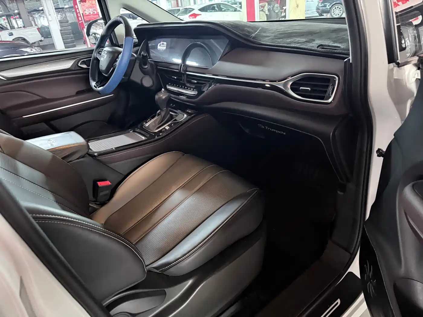 GAC Trumpchi Trumpchi M6 2023 PRO 270T DCT Elite Edition фото 20