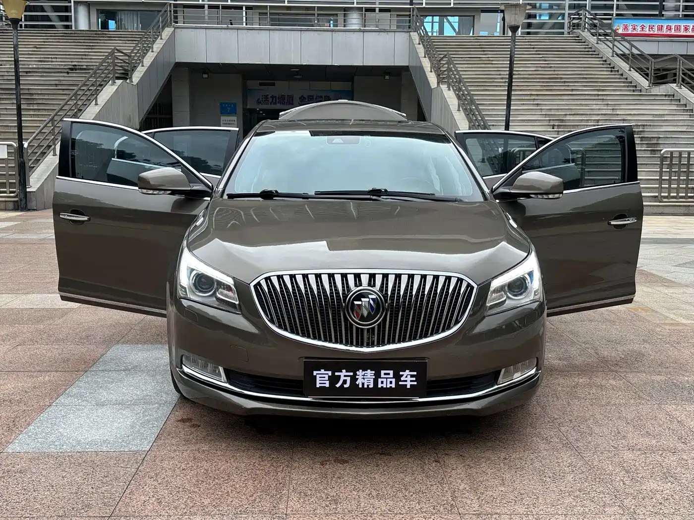 Buick LaCrosse 2013 2.0T SIDI Intelligent Flagship фото 9