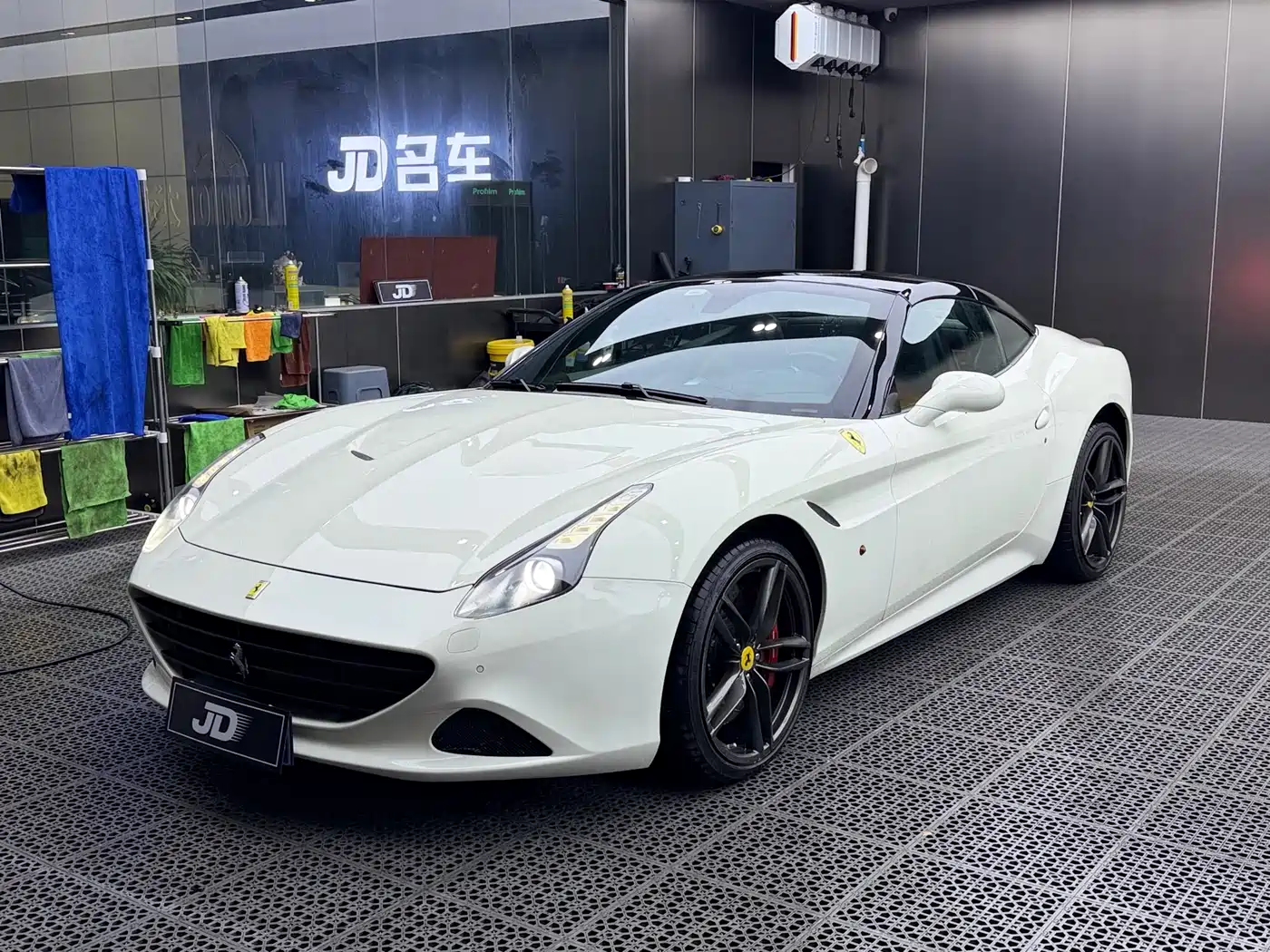 Ferrari California T 2015 3.9T Standard