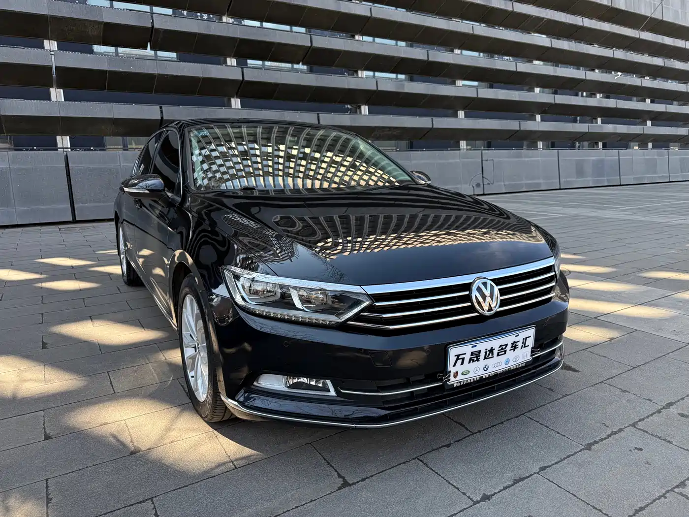 Volkswagen Magotan 2018 380TSI DSG Luxury фото 3