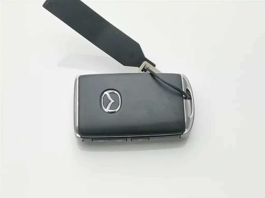 MAZDA 3 ANGKESAILA