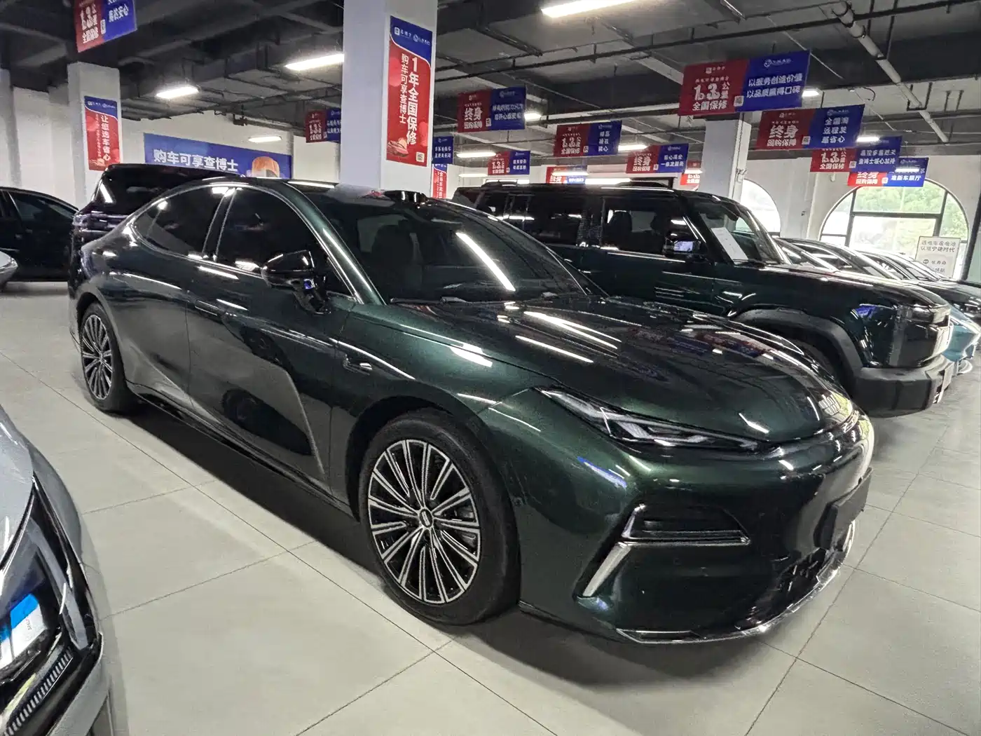 Geely Galaxy Galaxy Xingyao 8 2025 130km EM-P Starship Edition фото 2