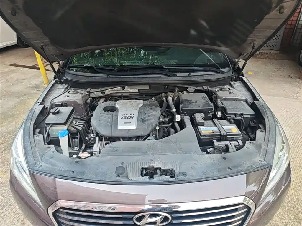 Hyundai Sonata 2017 1.6T GLS Smart фото 20