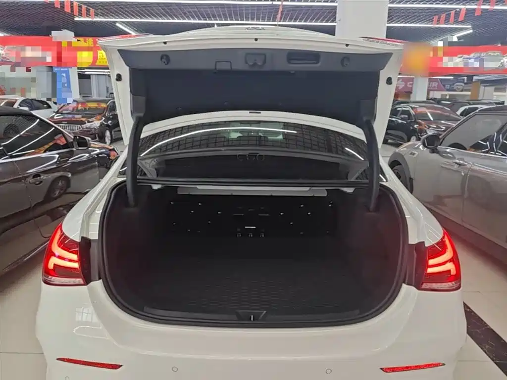 Mercedes-Benz A-Class 2022 Facelift A 200 L Sport Sedan Fashion Style фото 19