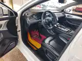 Фото 16 - Roewe i6 MAX EV