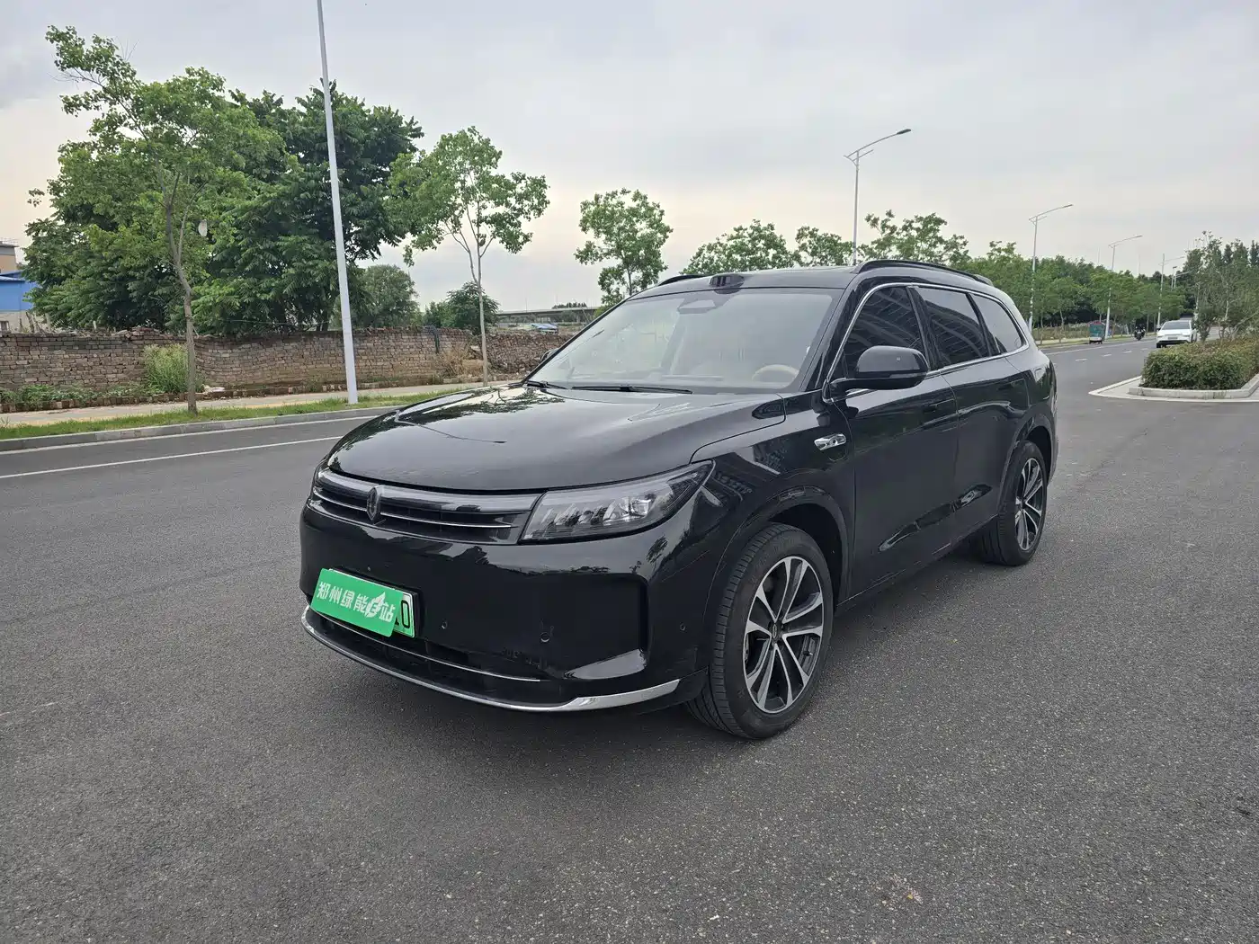 AITO Wenjie AITO M7 2024 1.5T Smart AWD Max 6-Seater