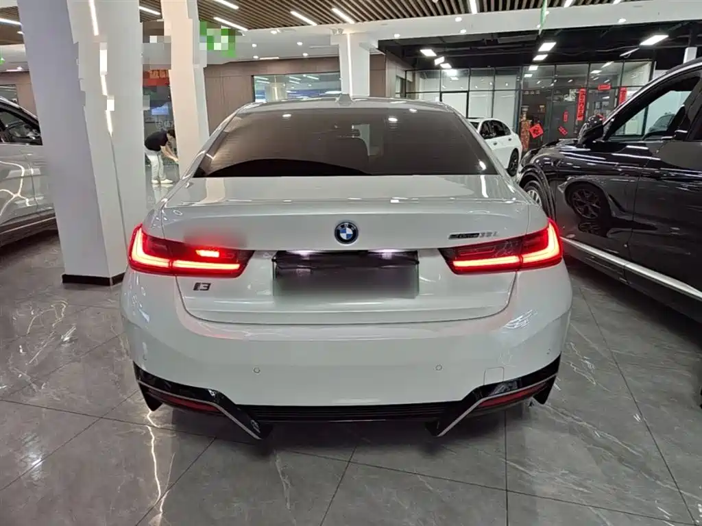 BMW i3 2024 eDrive 35 L фото 6