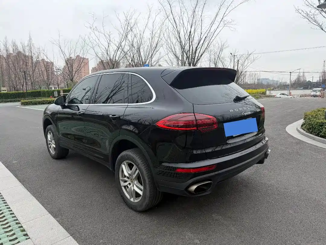 Porsche Cayenne 2015 Cayenne 3.0T фото 4