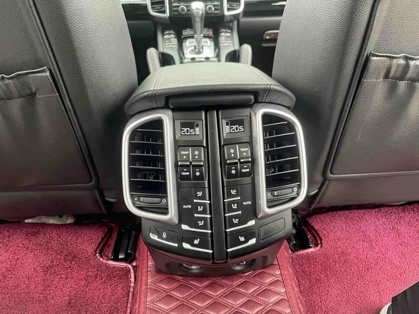 Porsche Cayenne 2014 Cayenne Platinum Edition 3.0T фото 12