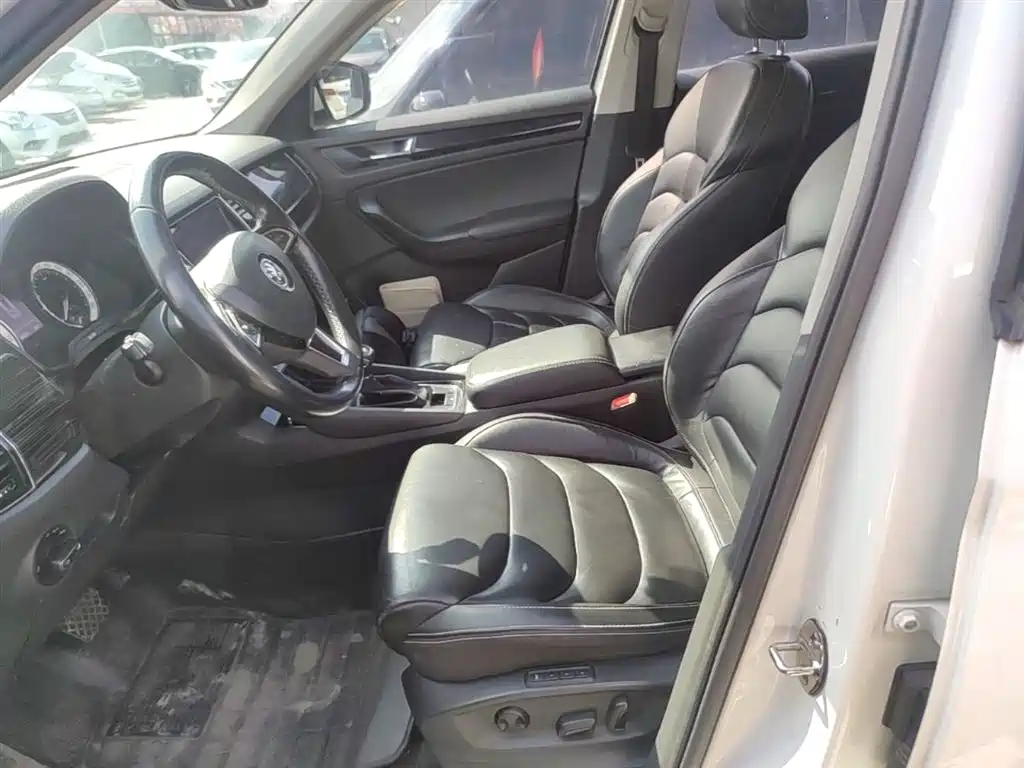 Škoda Kodiaq 2018 TSI330 7-seat FWD Luxury Premium фото 15