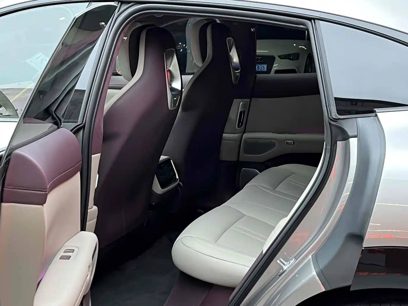 XIAOMI CAR XIAOMI YU7