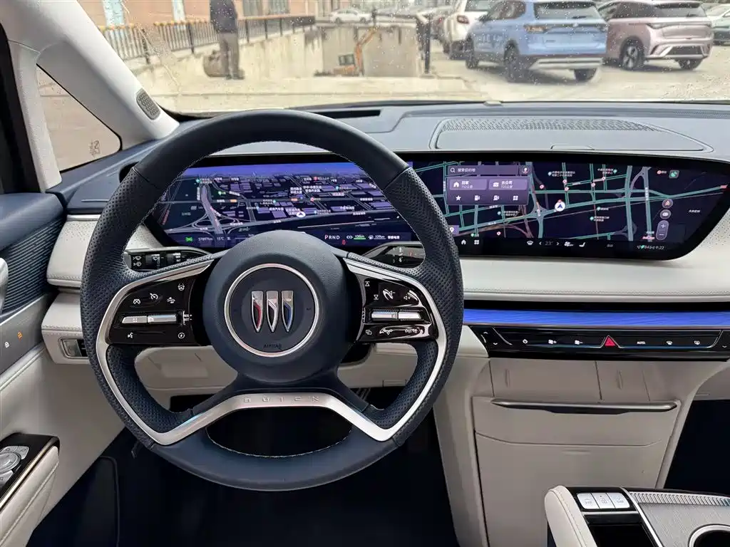 BUICK GL8 NEW ENERGY