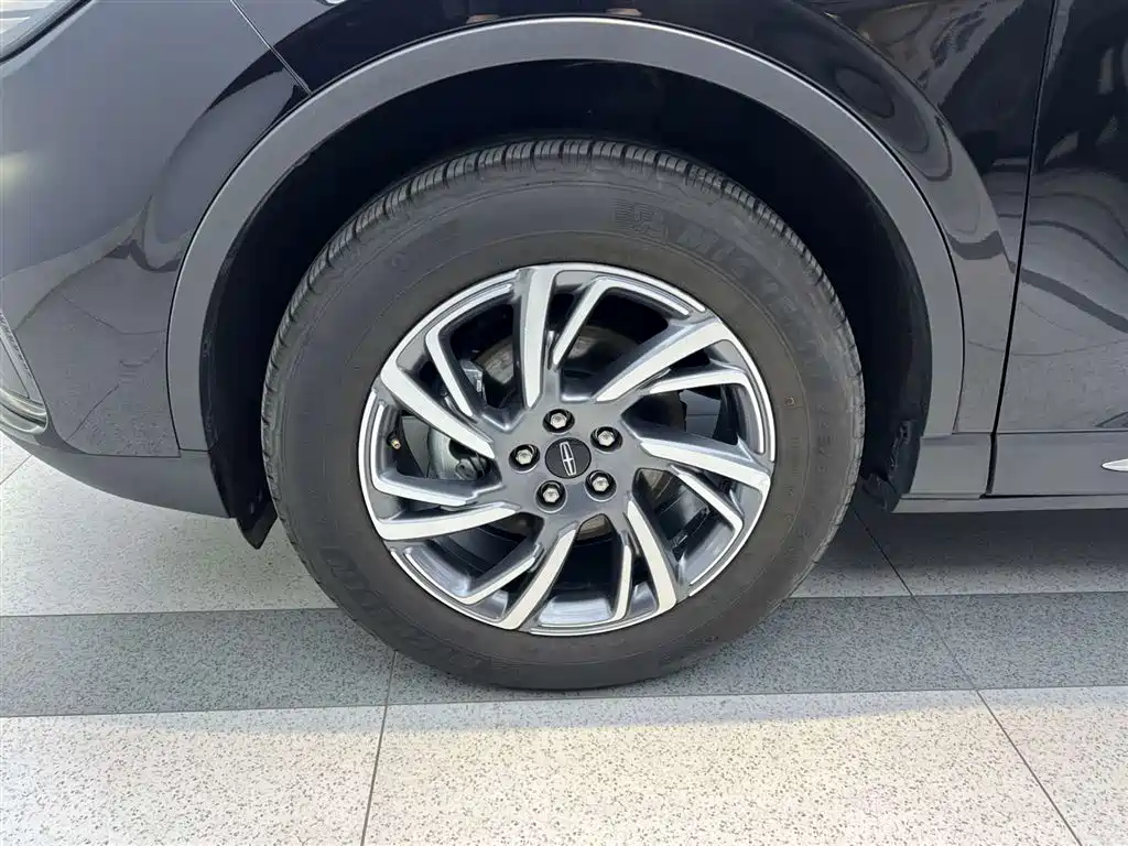 Lincoln Adventurer 2025 2024 2.0T FWD Exclusive Edition