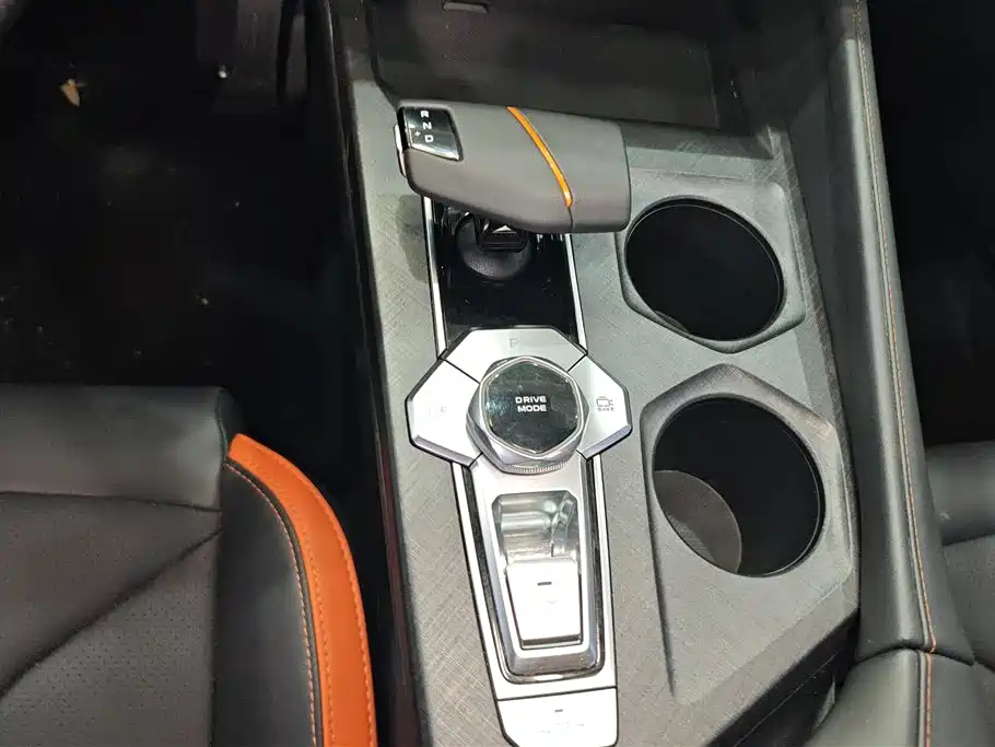 CHANGAN UNI-V