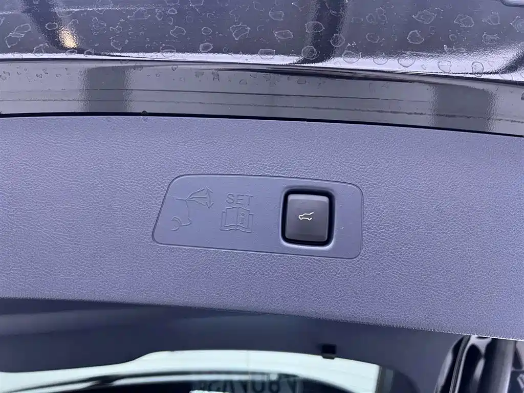 Lincoln Adventurer 2025 2024 2.0T FWD Exclusive Edition
