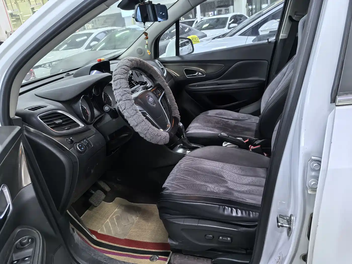 Buick Encore 2015 1.4T Automatic 2WD Urban Leading фото 6