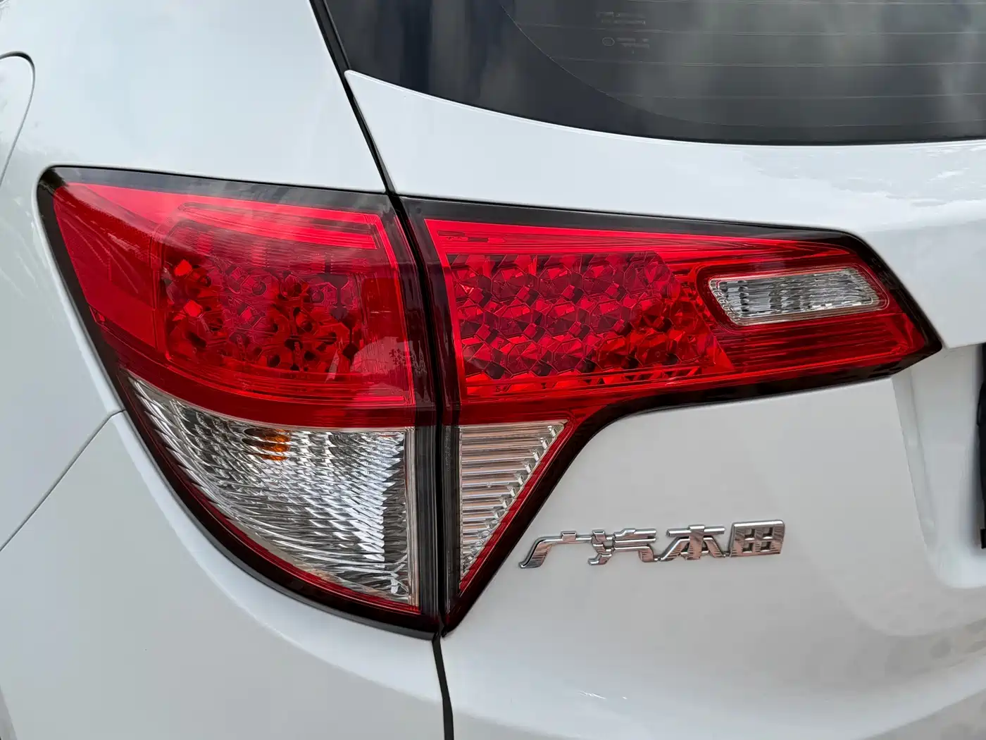 Honda Vezel 2022 2022 1.5L CVT Phantom Night Pioneer Edition