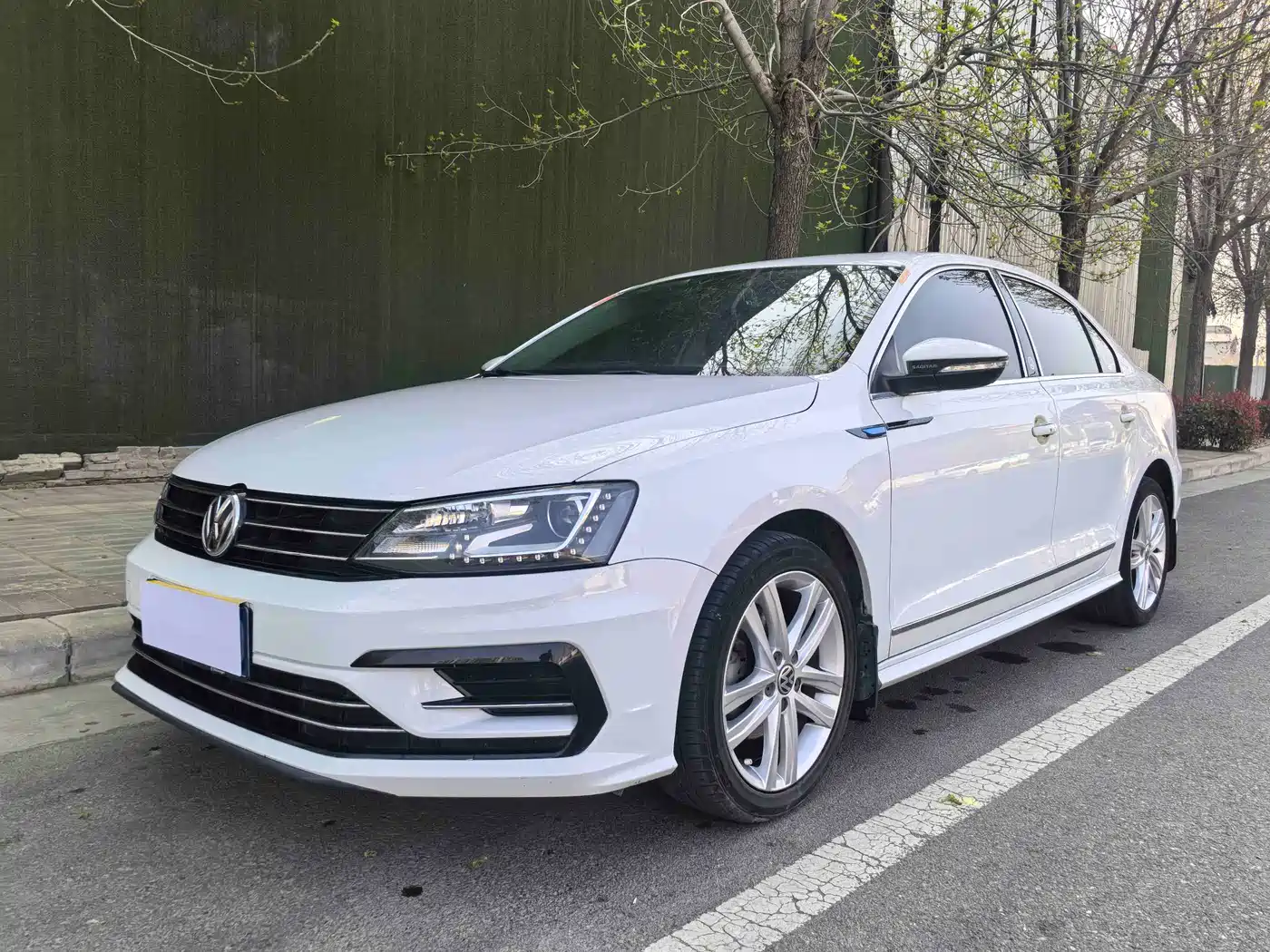 Volkswagen Sagitar 2018 280TSI DSG Spark Edition фото 14