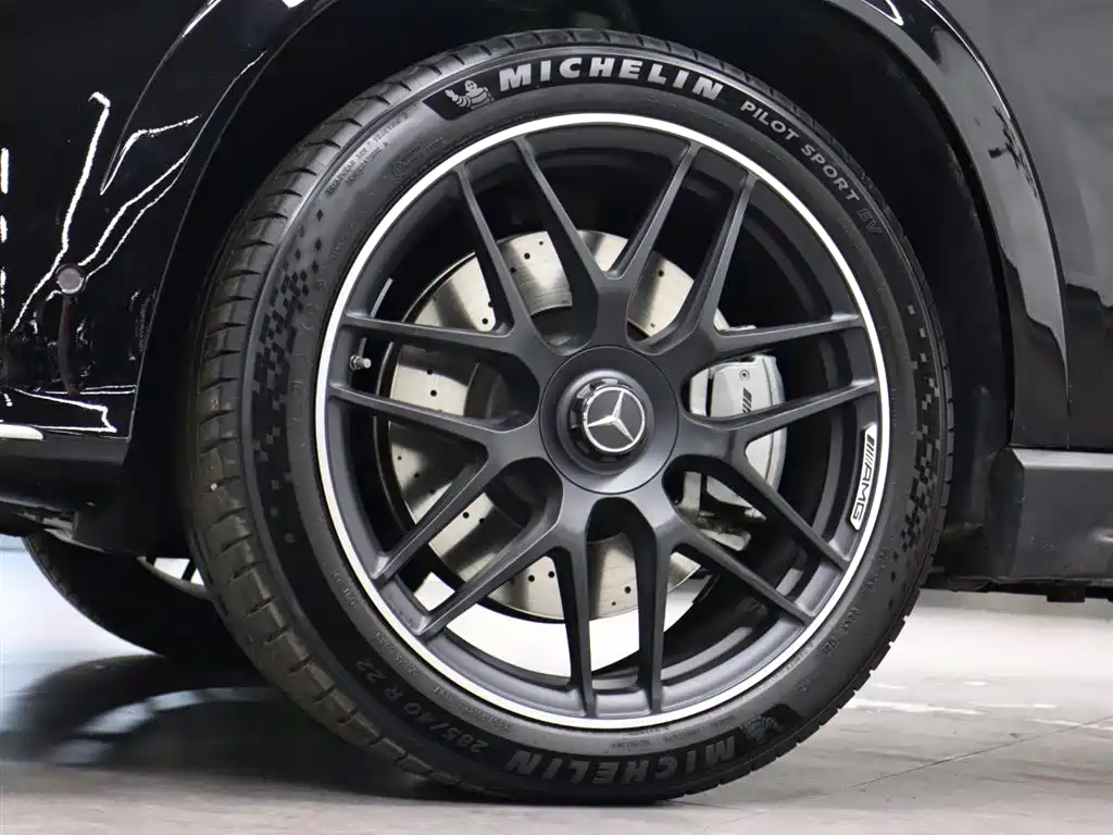 Mercedes-Benz GLE AMG 2025 AMG GLE 53 4MATIC+ фото 30