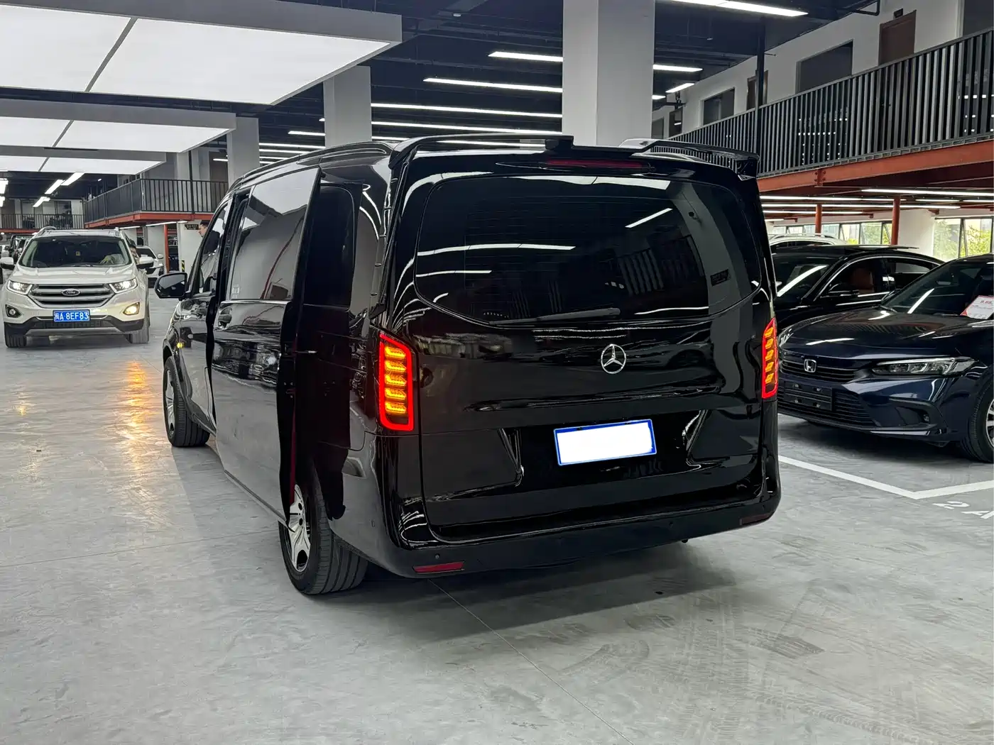 Mercedes-Benz Vito 2016 2.0T Elite Edition фото 18