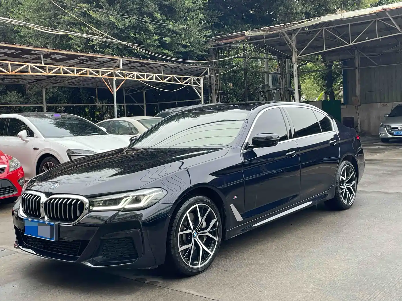 BMW 5 Series 2022 Facelift 530Li Premium M Sport Package