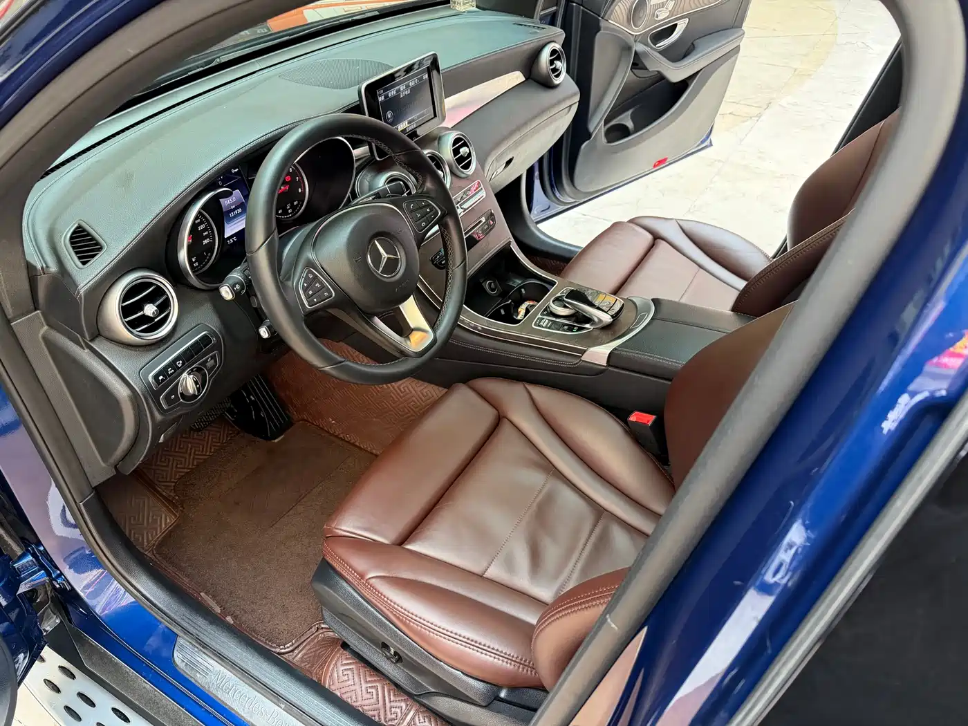 Mercedes-Benz GLC 2016 GLC 300 4MATIC Dynamic фото 19