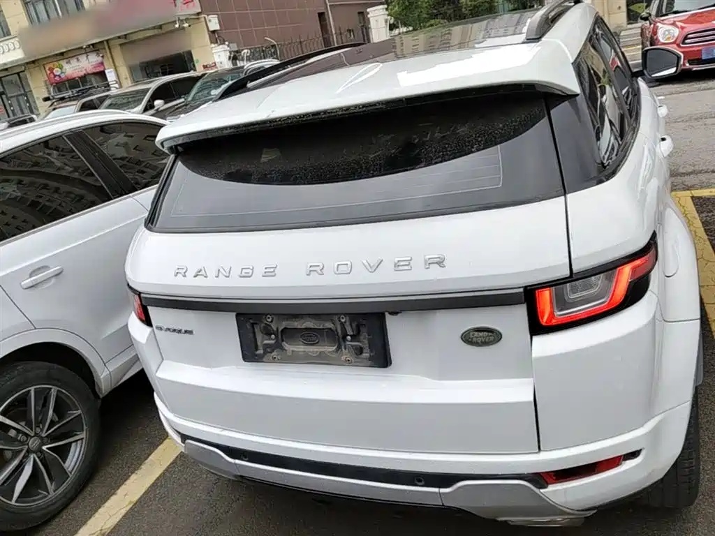 Land Rover Range Rover Evoque 2016 2.0T SE ZhiYao фото 6
