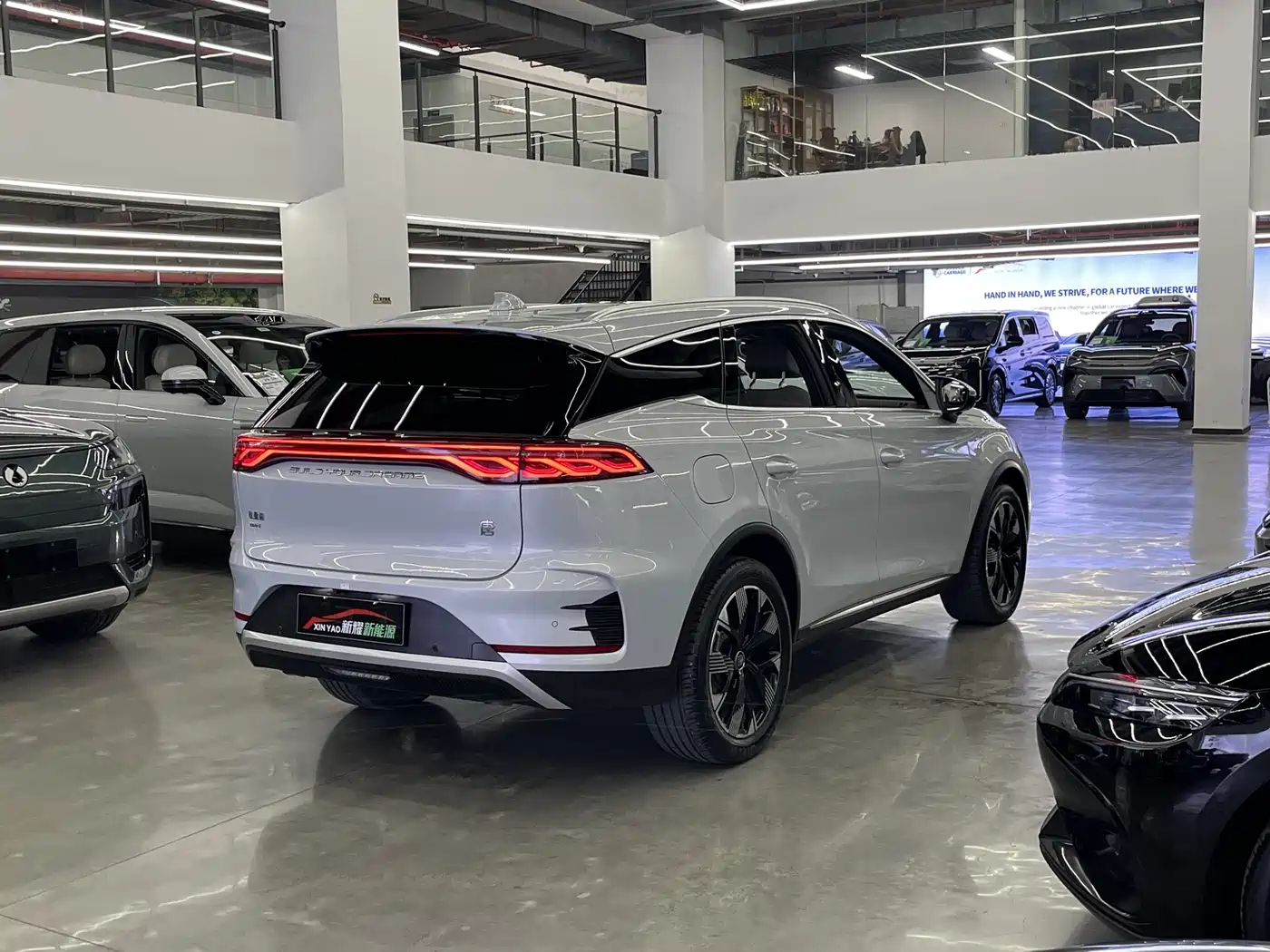 BYD Tang New Energy 2024 DM-i Honor Edition 112KM Premium фото 5