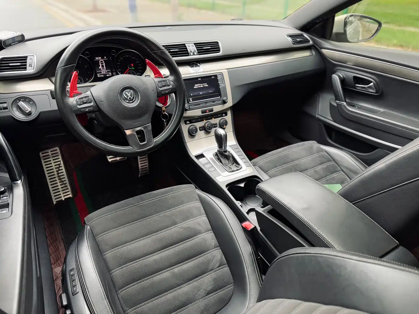 Volkswagen FAW-Volkswagen CC 2018 1.8TSI Premium фото 8