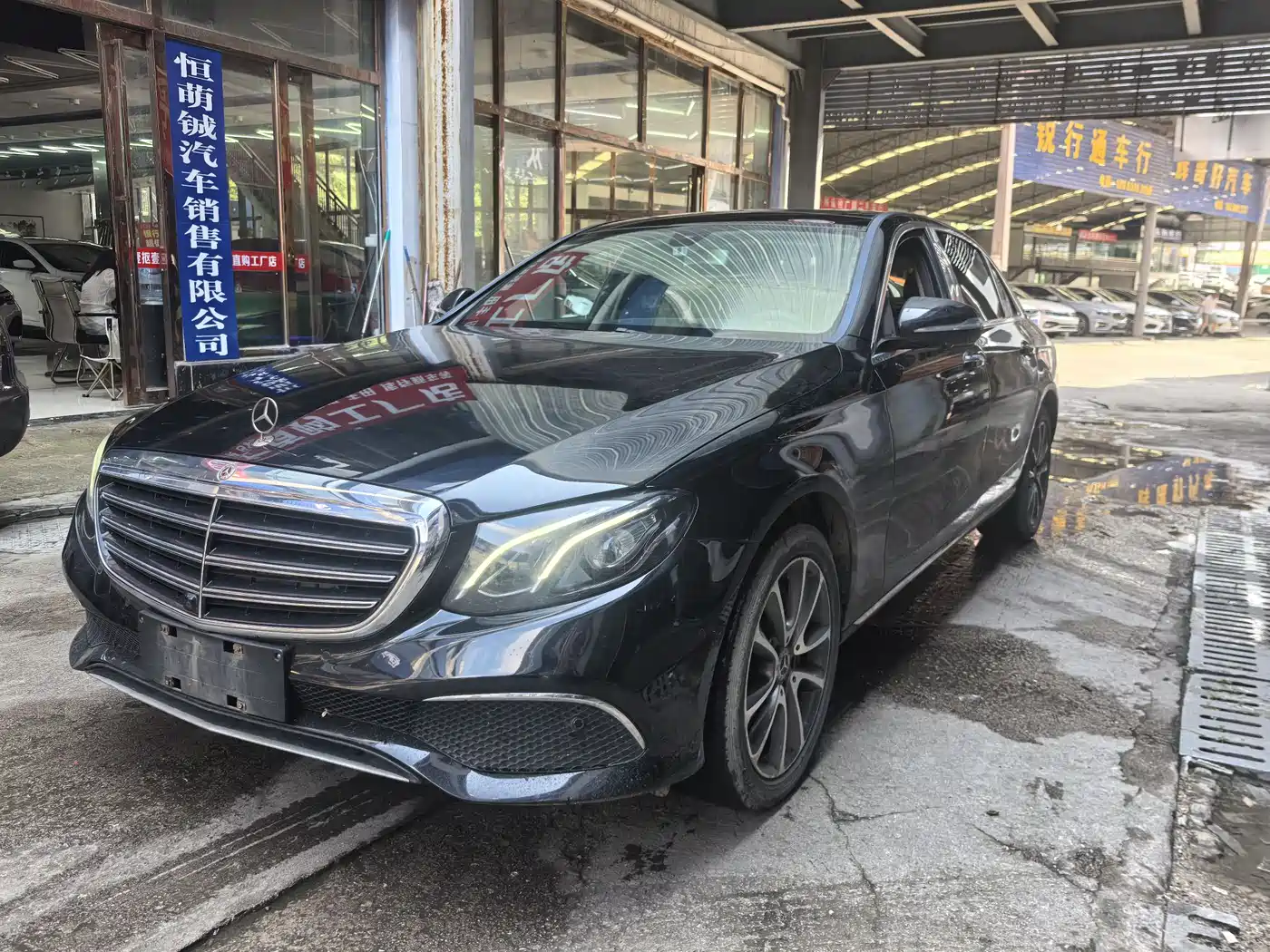 Mercedes-Benz E-Class 2019 E 300 L Fashion