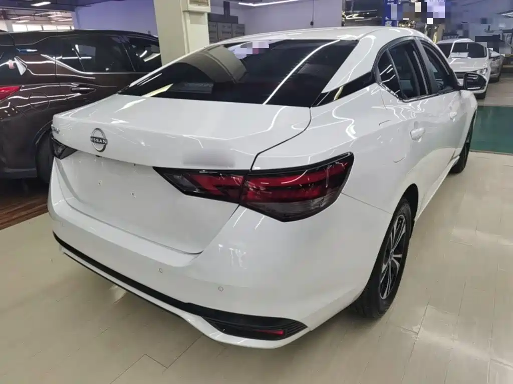 Nissan SYLPHY, миниатюра 7