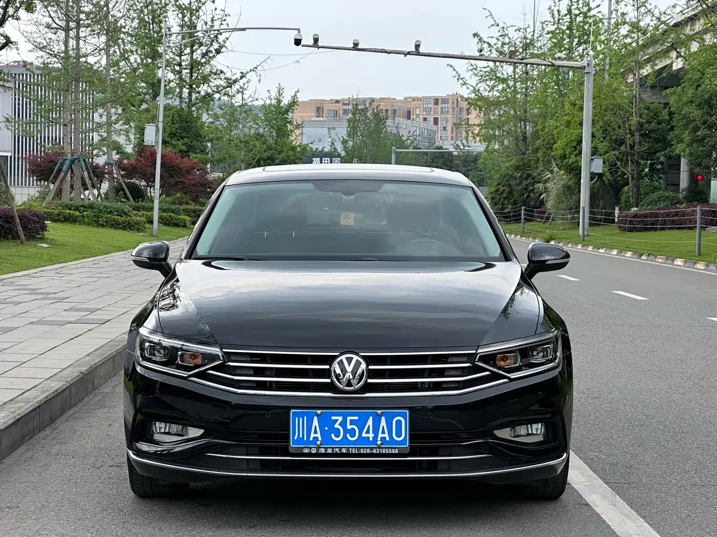 Volkswagen Magotan 2020 330TSI DSG Luxury фото 2