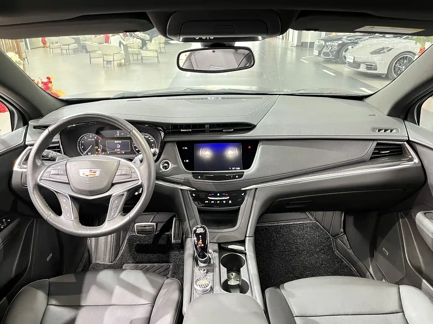 CADILLAC XT5