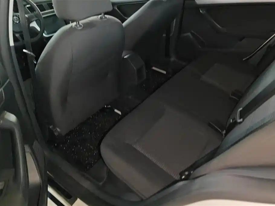 Volkswagen Lavida 2017 1.6L Automatic Trend Edition фото 11