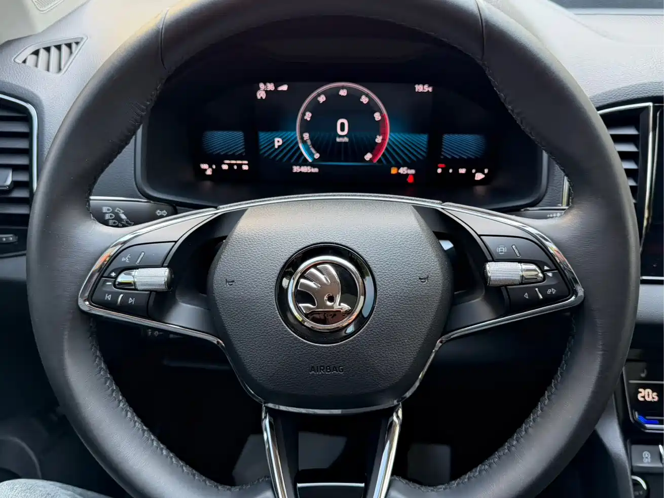 Škoda Karoq 2022 TSI280 Smart Brilliance Edition фото 22