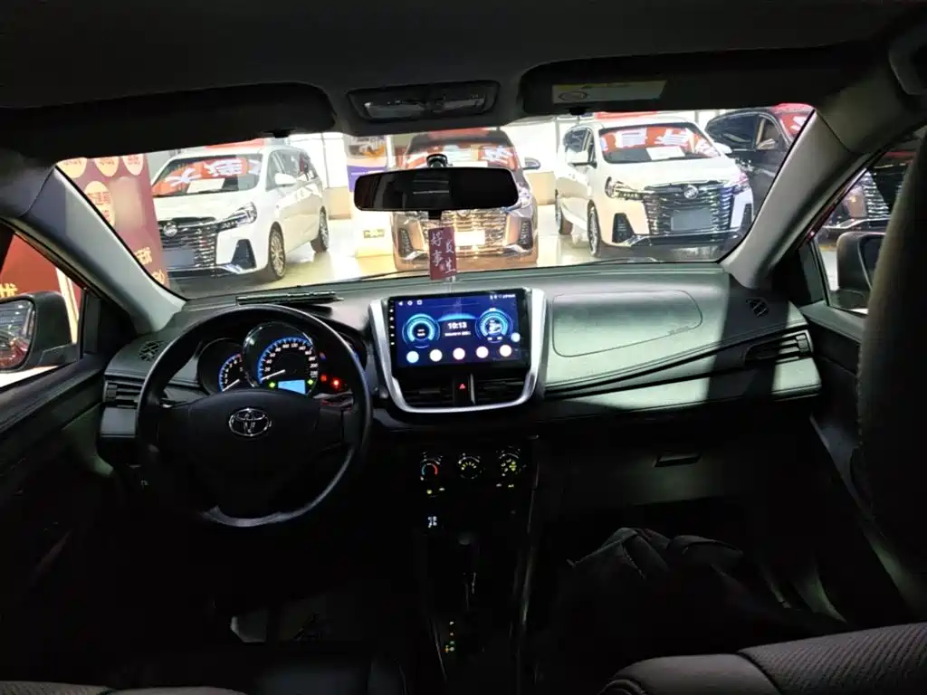 Toyota YARiS L Zhi Xuan 2019 1.5E CVT MeiDong Edition China VI фото 10