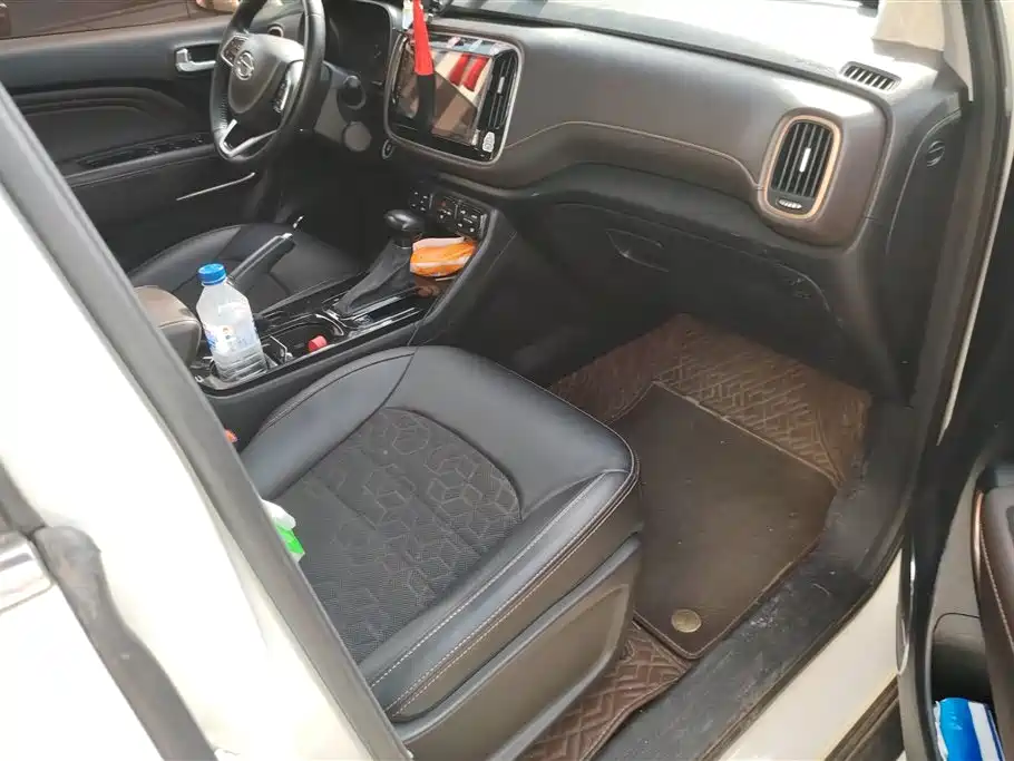 GAC Trumpchi Trumpchi GS3 2019 235T Automatic Elite Edition фото 8