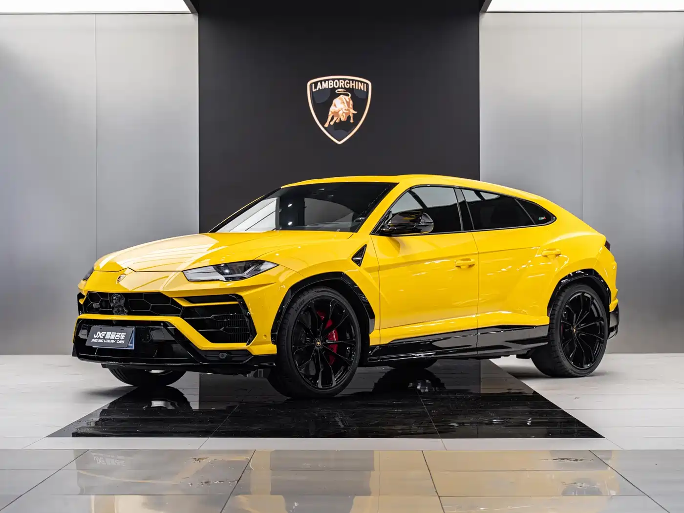 Lamborghini Urus 2021 4.0T V8