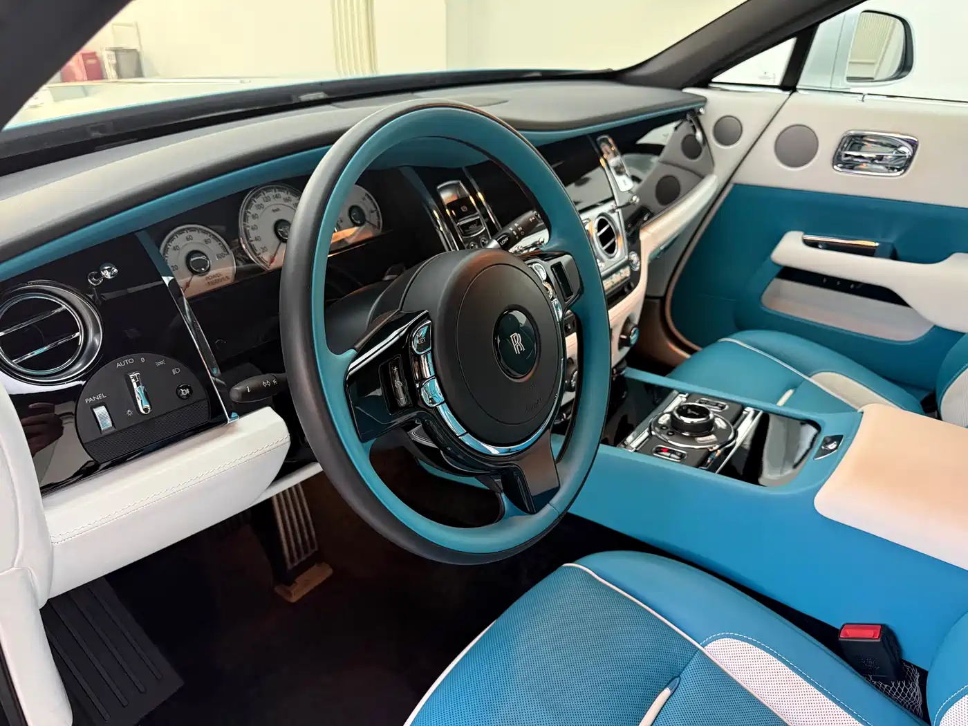 Rolls-Royce Wraith 2019 2018 6.6T Standard