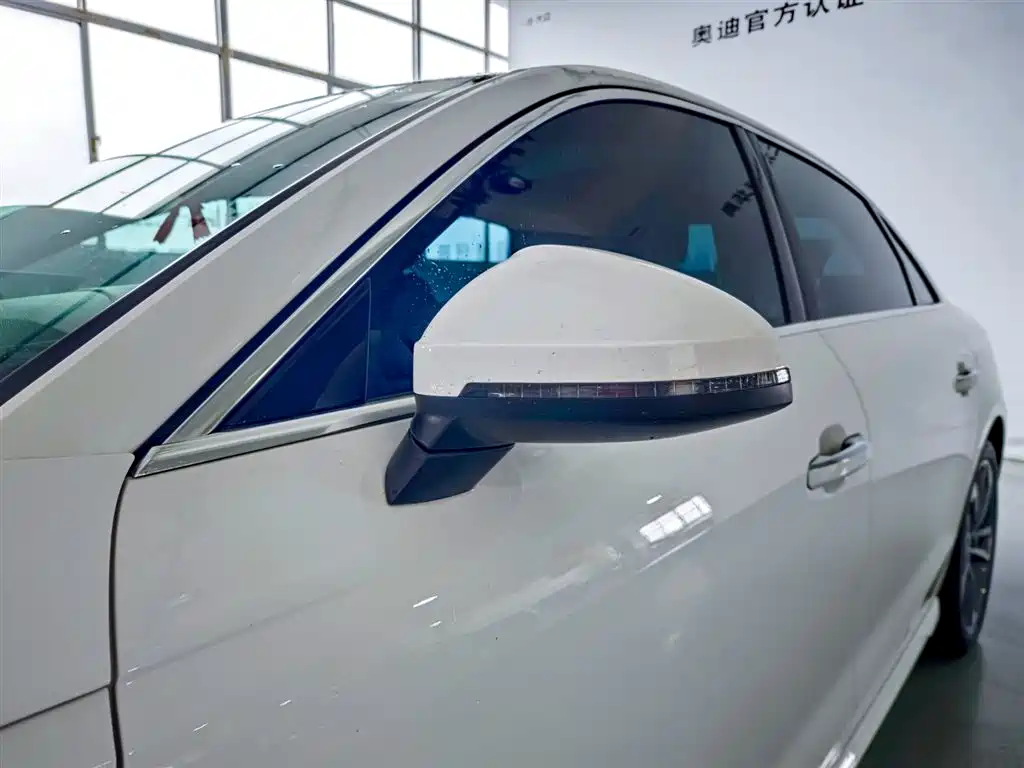 Audi A4L 2020 40 TFSI Fashion Dynamic Edition фото 8