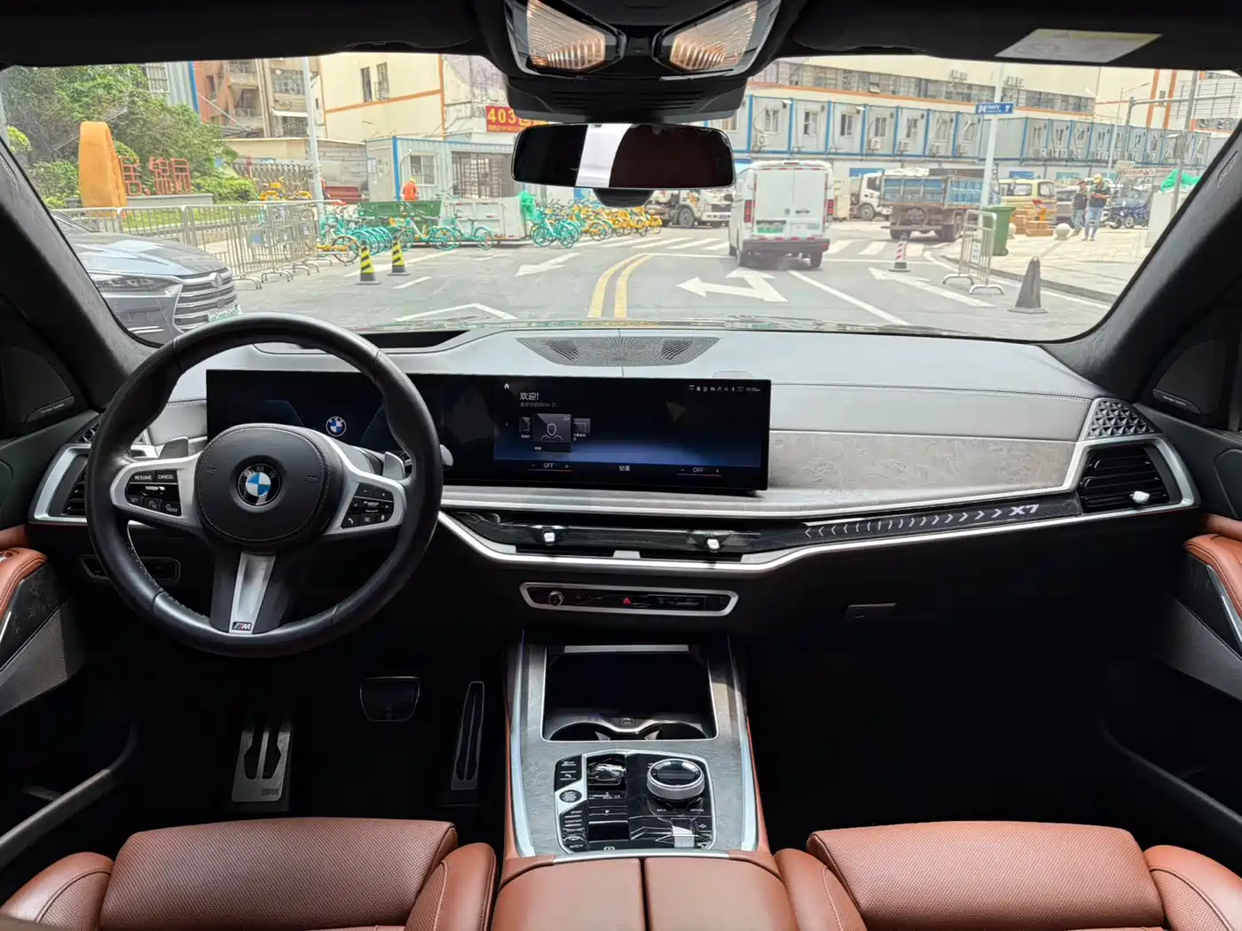 BMW X7 2023 xDrive40i Exclusive M Sport Package фото 7