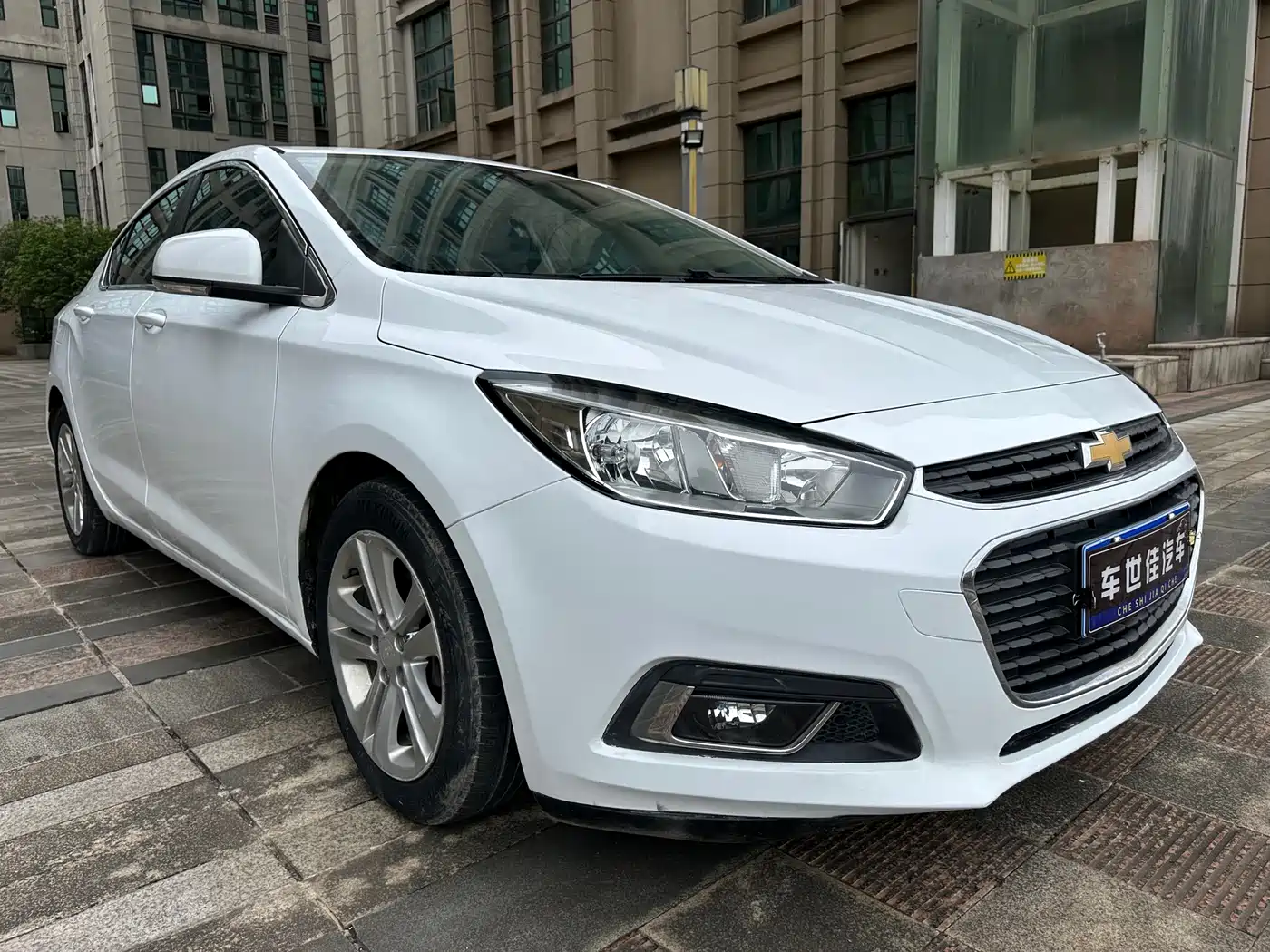 Chevrolet Cruze 2015 1.5L Automatic Luxury Edition фото 8