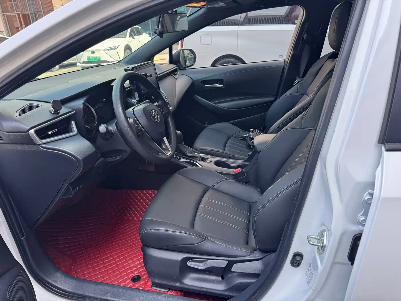 Toyota Levin 2022 185T CVT Luxury Edition фото 7