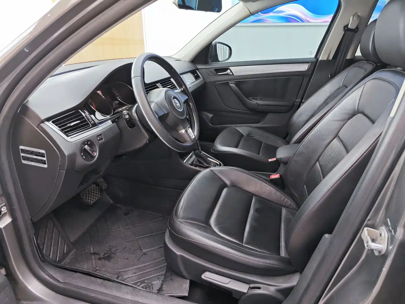 Volkswagen Bora 2013 2013 1.6L Automatic Comfort Model